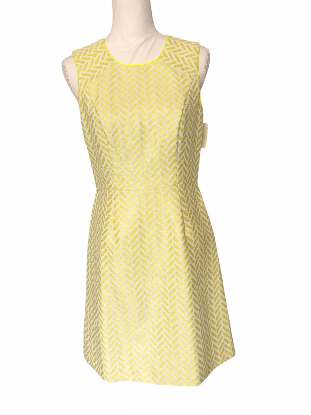 Shoshanna yellow and white chevron pattern sleeveless Fit & Flare Dress sz 4
